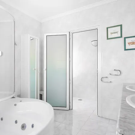 Wintowinrentals Centrico Y Luminoso Apartamento En El Corazon De Malaga Exterior photo